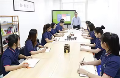 The general manager is having a meeting